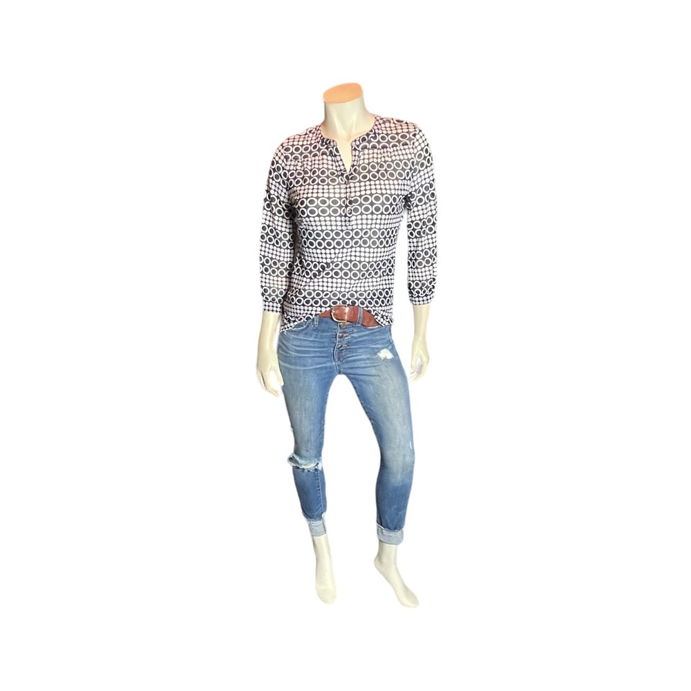 Banana Republic Blouse 
Size Small
